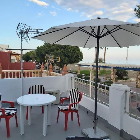 Beachfront House مالقة المظهر الخارجي الصورة